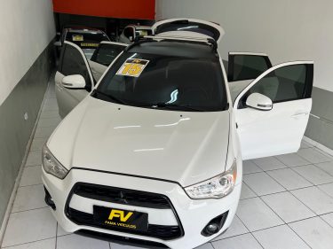 e223b4a8-19fd-49f3-97a7-79dd355c78f7