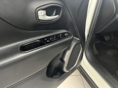 ecfe9e28-c2aa-40ee-a23c-b80b59d83cf2